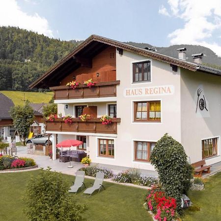 Haus Regina Aparthotel Strobl Bagian luar foto