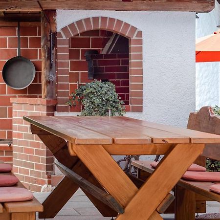 Haus Regina Aparthotel Strobl Bagian luar foto