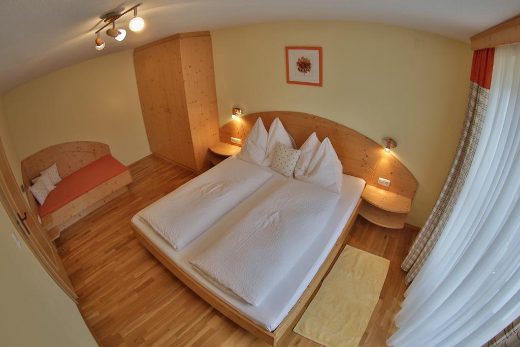 Haus Regina Aparthotel Strobl Bagian luar foto