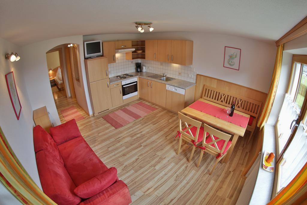 Haus Regina Aparthotel Strobl Bagian luar foto