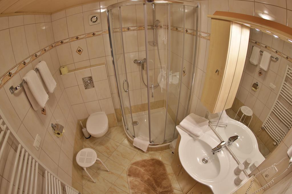 Haus Regina Aparthotel Strobl Bagian luar foto