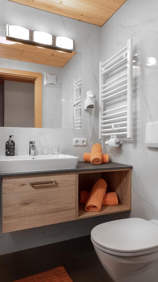 Haus Regina Aparthotel Strobl Bagian luar foto